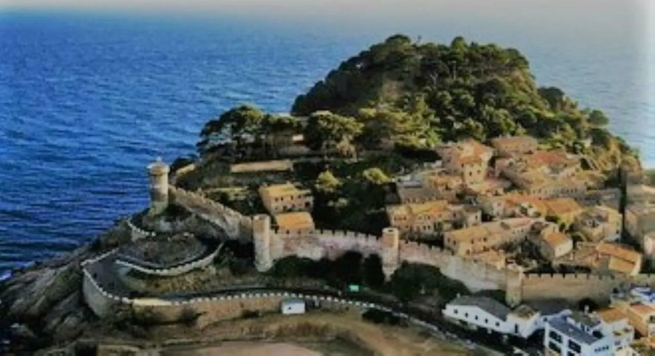 Cala Salions Hotel Tossa de Mar 0*,